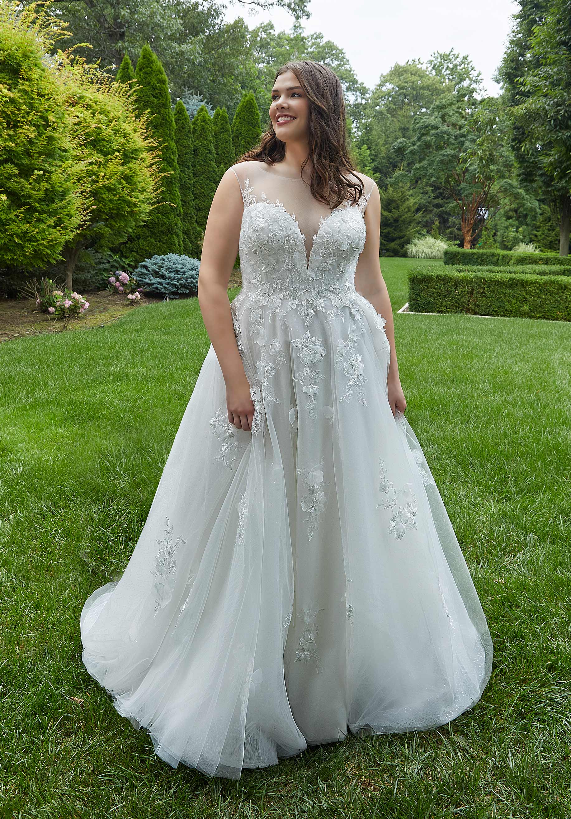 plus size A-line wedding dress ideas