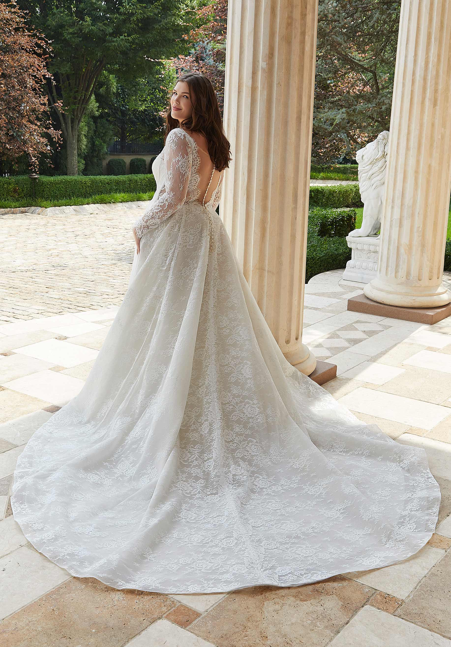 plus size winter wedding dress ideas