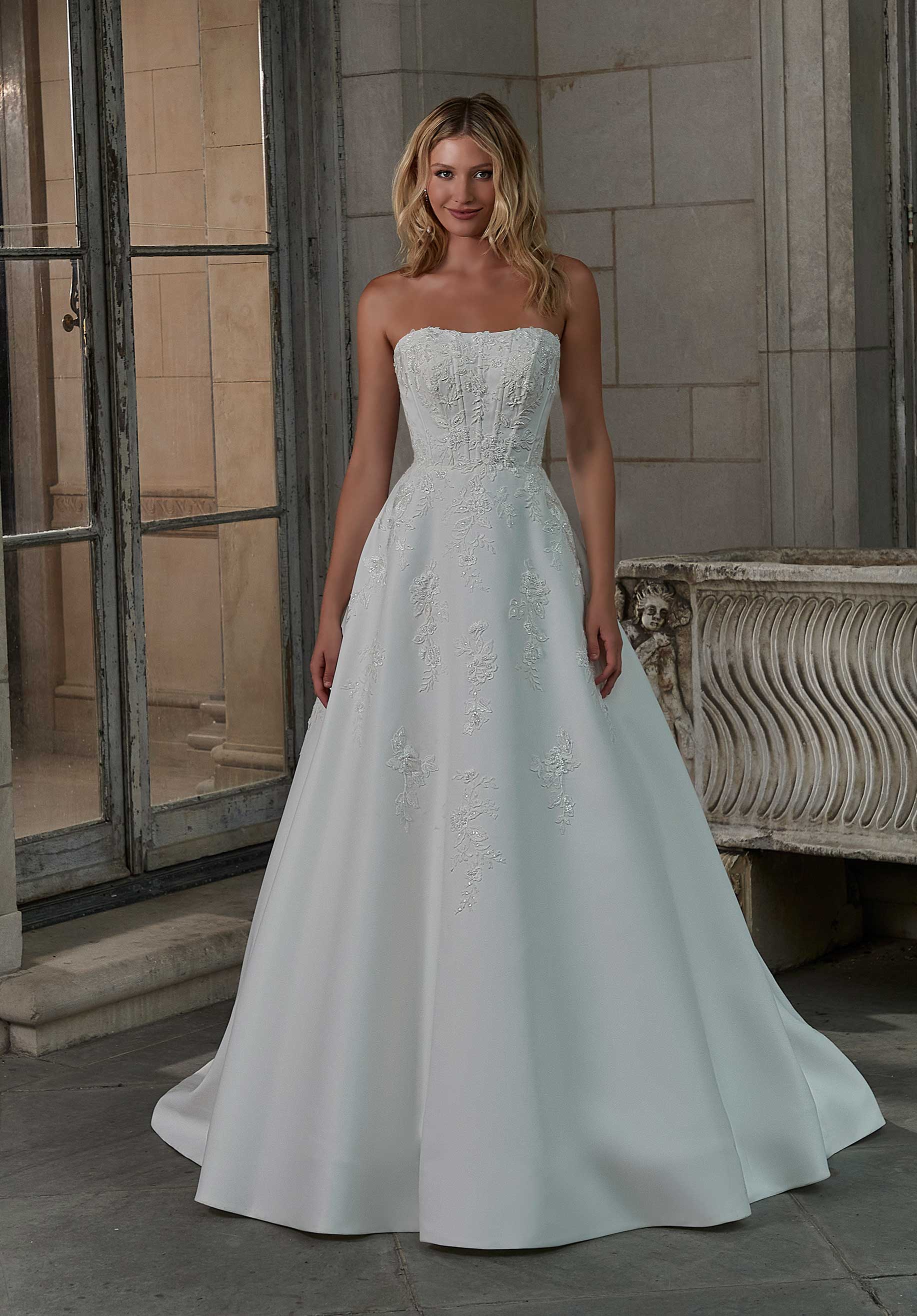 simple fall wedding dress ideas